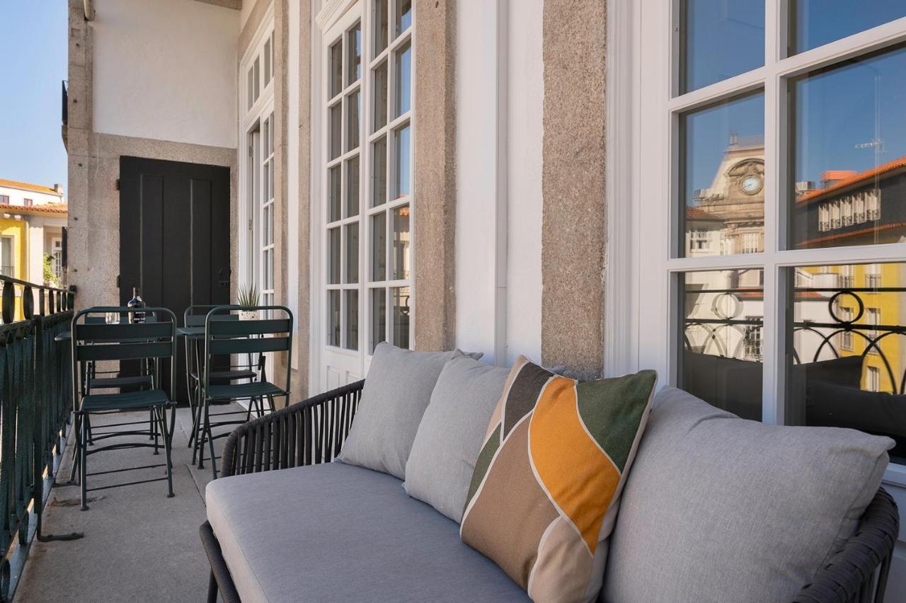 Historic Apartment At Cardosas With Balcony Porto Eksteriør billede