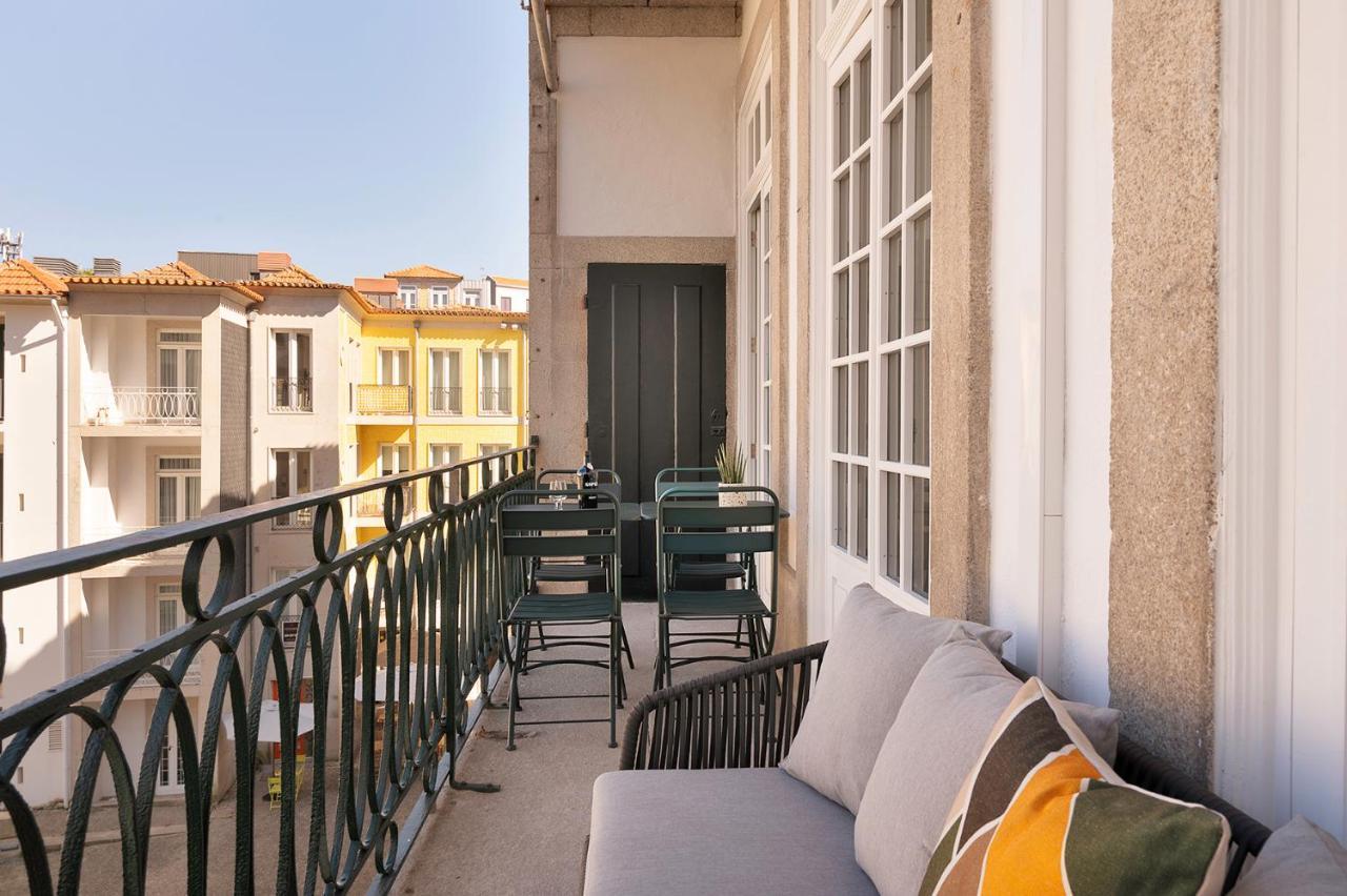 Historic Apartment At Cardosas With Balcony Porto Eksteriør billede
